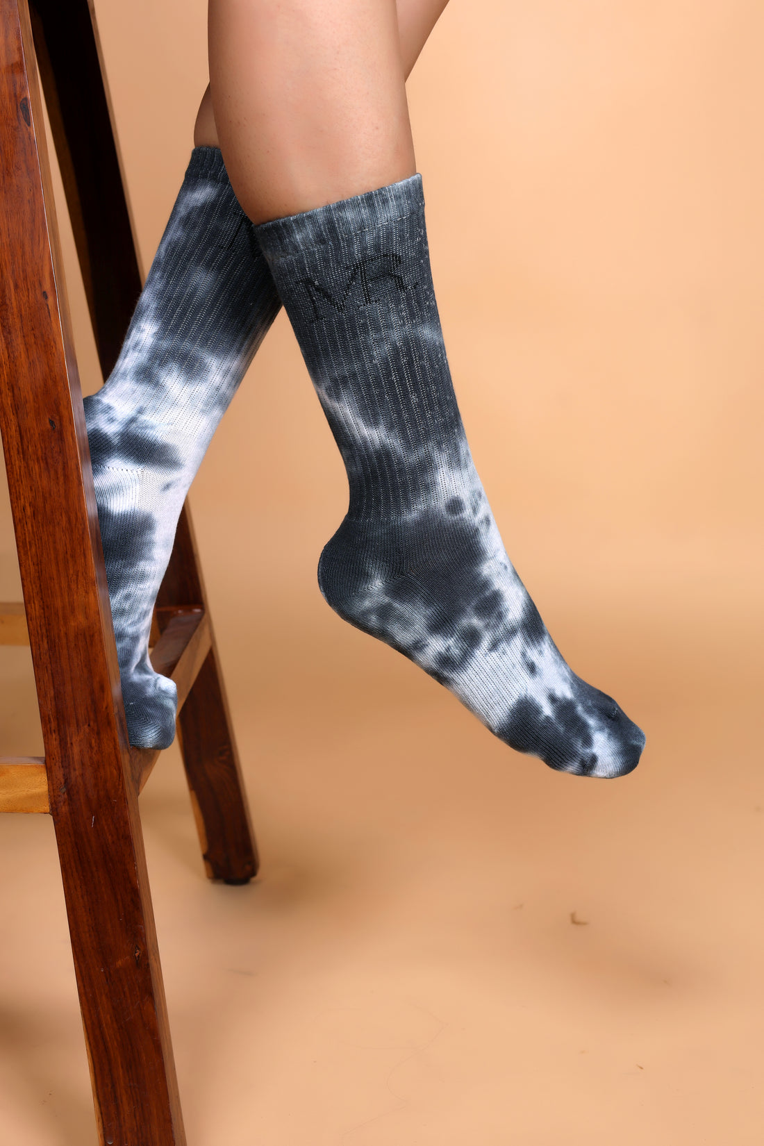 MIDNIGHT TIE-DYE