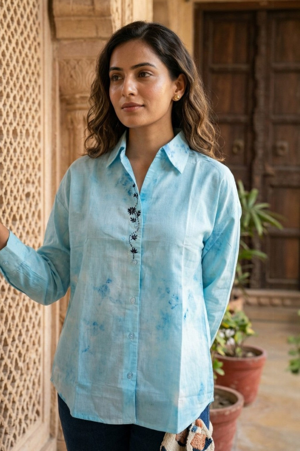 MANSAGAR EMBROIDERED SHIRT