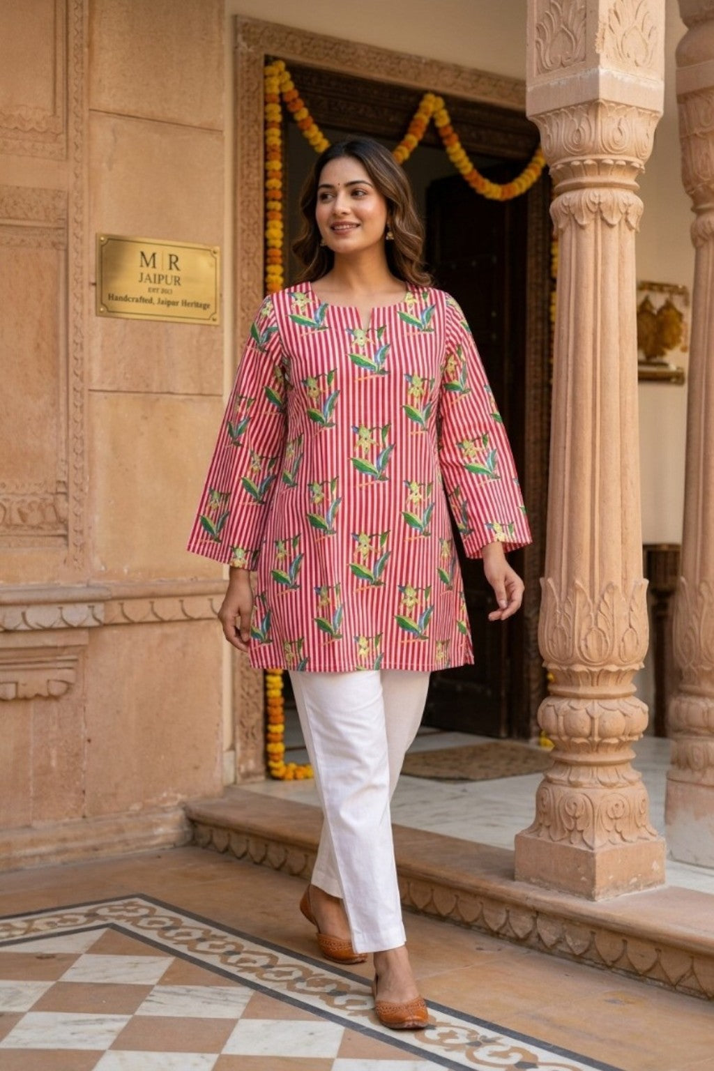 SURKH TARANG HANDBLOCK KURTI