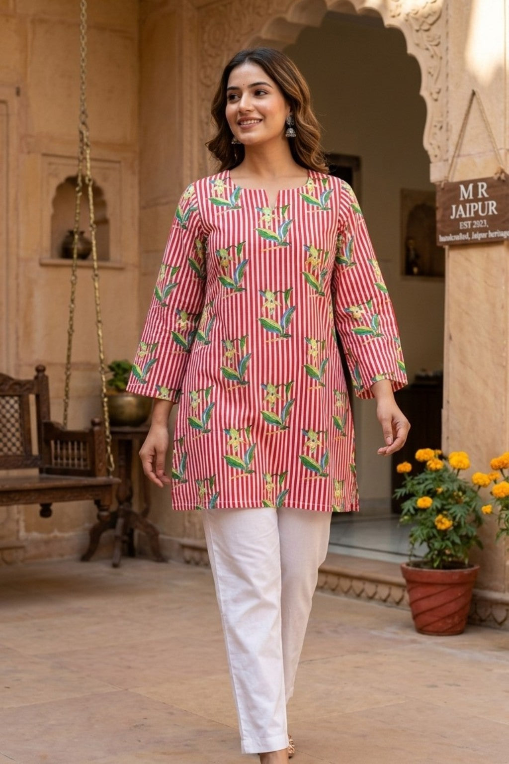 SURKH TARANG HANDBLOCK KURTI