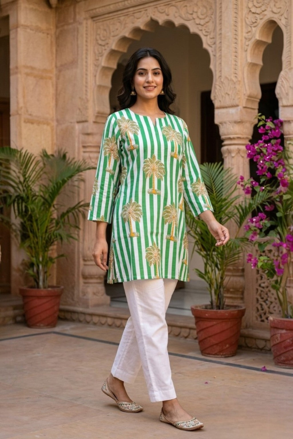 VANA BUTTI HANDBLOCK KURTI