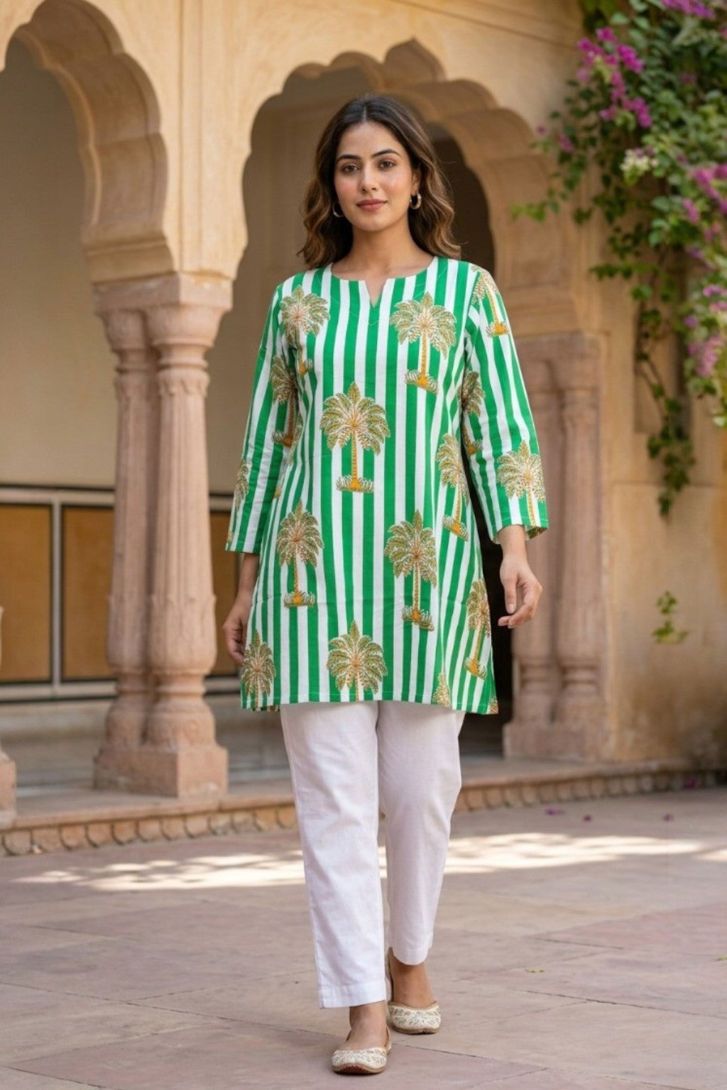 VANA BUTTI HANDBLOCK KURTI